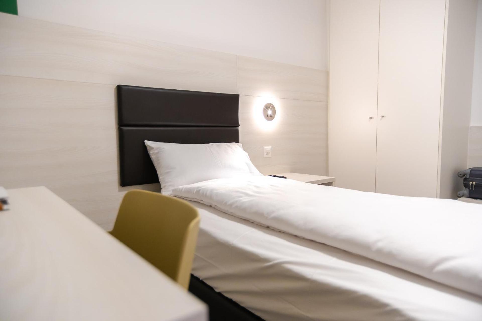 Miralago Locarno Easy Rooms Muralto 객실 사진