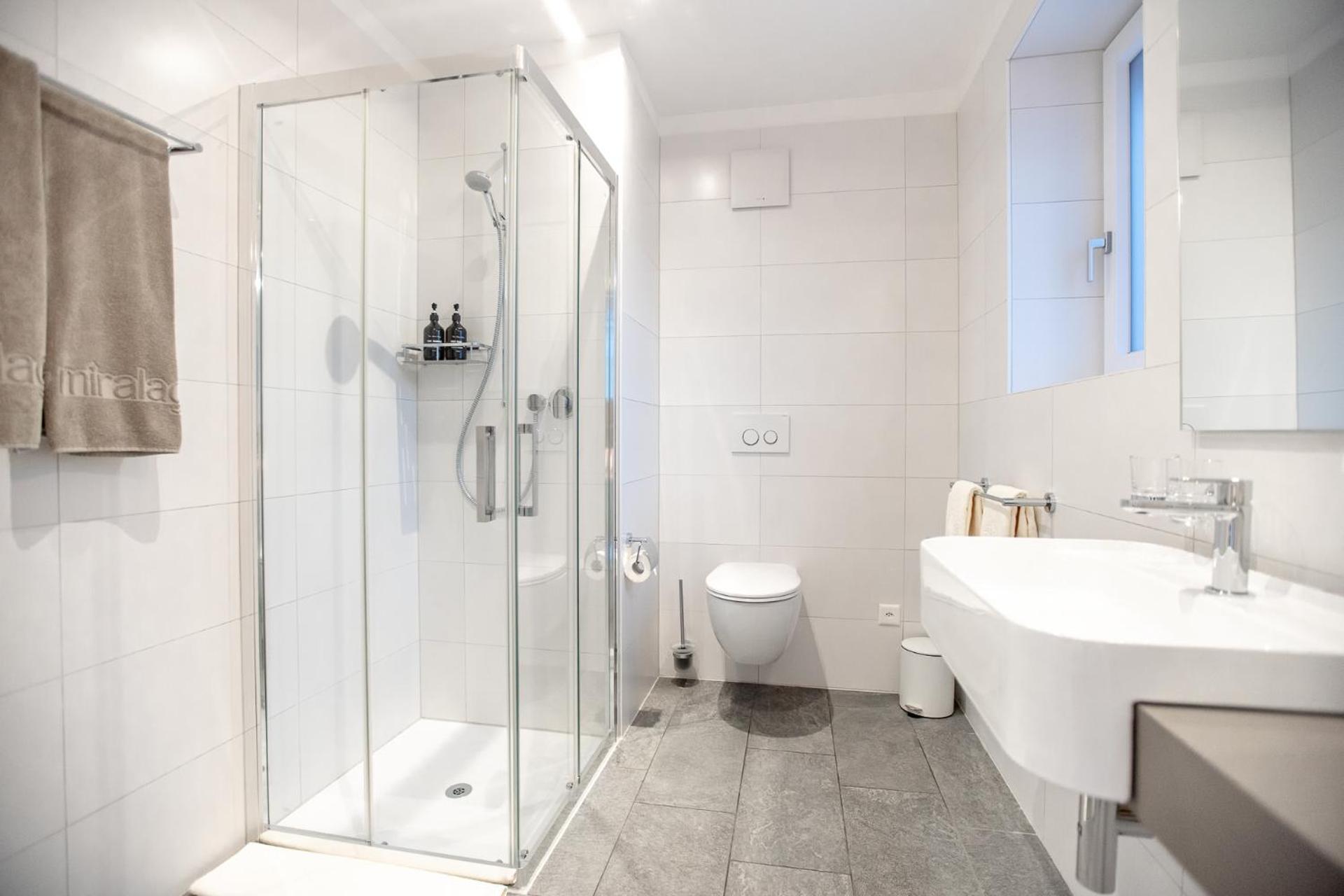 Miralago Locarno Easy Rooms Muralto 외부 사진